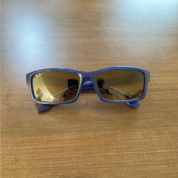 Ray Ban Sunglasses - Picture 1 of 5